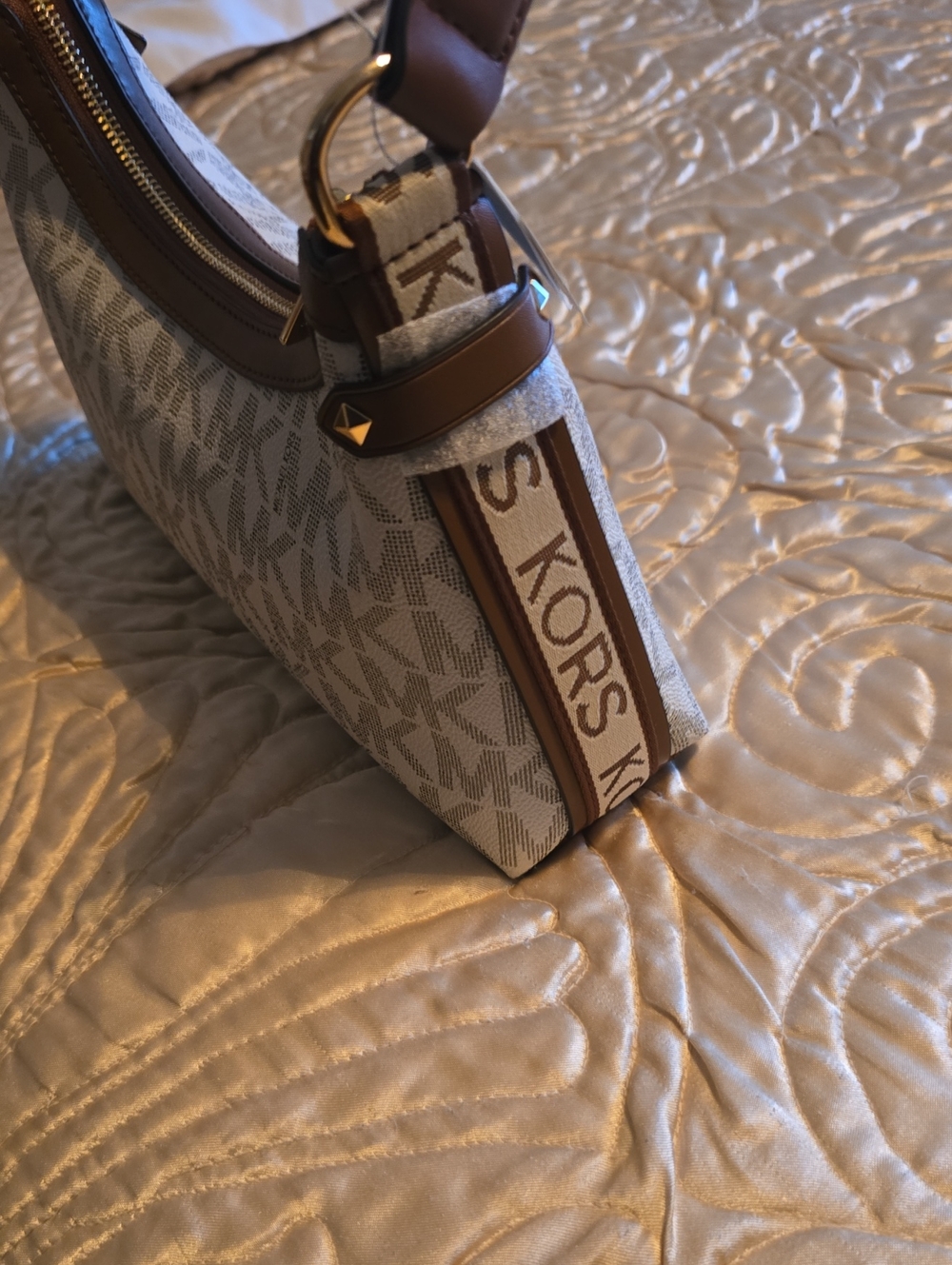 Michael Kors Sammy Small Signature Logo Convertible Crossbody / Shoulder Bag - Picture 8 of 10